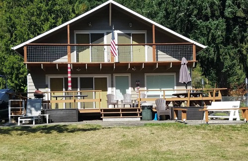 Eatonville House | Gateway to Mt. Rainier/Hiking/Scenic Railroad - Spacious Ohop Lake Cabin