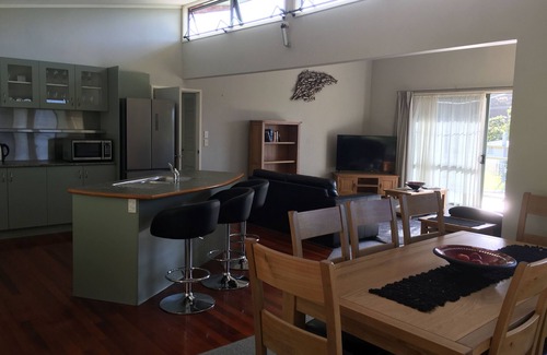 Paihia Apartment | Gateway to Paradise!