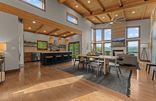 Bryson City Cabin | Gather for the Holidays! Mountain Views, Hot Tub, Family Game Room, & More