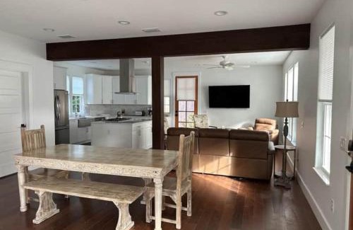 Gainesville House | Gator Grove - Colonial House - Brand New Build!