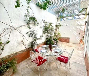 El Puerto de Santa Maria Apartment | GATU CASONA CIELO 15personas centro, Sólo familias o grupos de mayores de 25 años