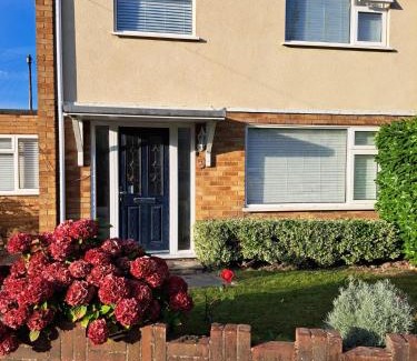 Crawley House | GATWICK HOUSE