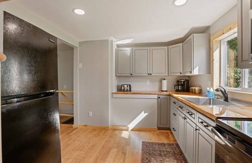 Rockbridge Cottage | Gayles - Lakeview Cottage