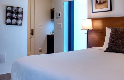 Long Bay Hills Resort | Gaze at the ocean view of Long Bay Beach!