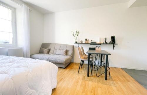 Saint-Martin-le-Vinoux Apartment | #GC Au Coeur de l'Essentiel 3