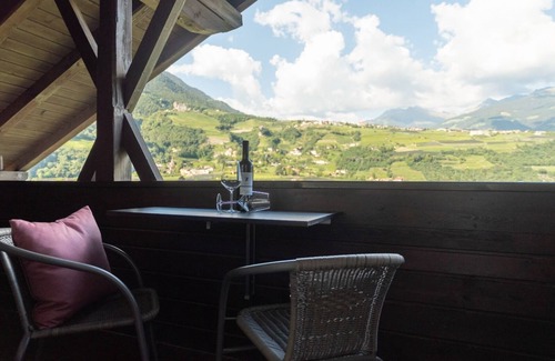 Lagundo Apartment | Gemütliche Dachgeschosswohnung mit Schönem Ausblick