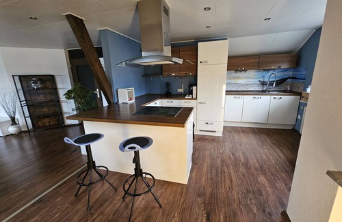 Kirchheim unter Teck Apartment | Gemütliche Loft-ferienwohnung mit Blick auf die Burg Teck in Ruhiger Lage