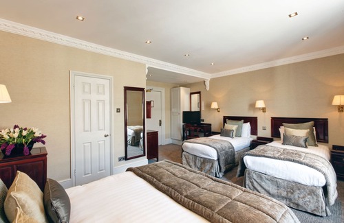 Queen's Gate Hotel | Gem Strathmore Hotel
