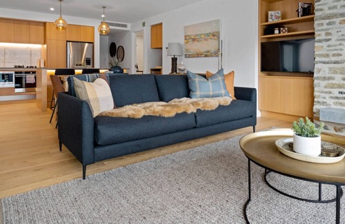 Wanaka Apartment | Genoa | lakefront apartment | close to town