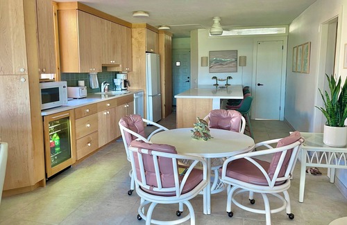 Estate Salt River Condo | Gentle Winds Updated Oceanside Escape USVIn2Bed 2Bath + Garden Room & Office