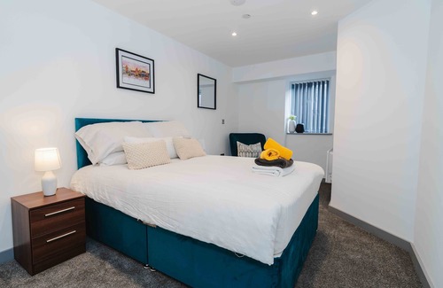 Hull Old Town Apartment | George House Modern Apartments by VICHY