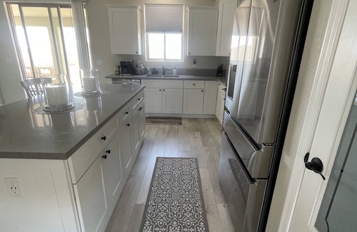 Sunridge Estates House | Georgeous Brand New Built Home. 3 Bedroom 2 Bathrooms.