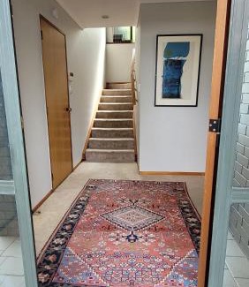 New Plymouth House | Georges New Plymouth Central