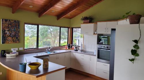 New Plymouth House | Georges New Plymouth Central