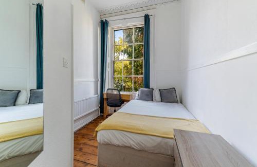 Clifton House | Georgian Shared House No'13 - By Clifton Short Lets