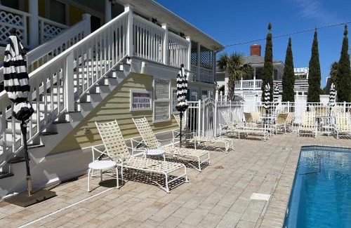Savannah Beach House | Georgianne Main House