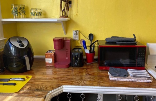 Germantown Apartment | Germantown Big Bad apartment/2nd floor