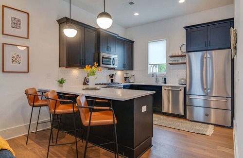 Germantown House | Germantown Luxury Homes with Rooftop Decks