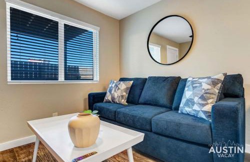 Hancock Apartment | Get Comfy Memory Foam Beds and Tub in Central ATX