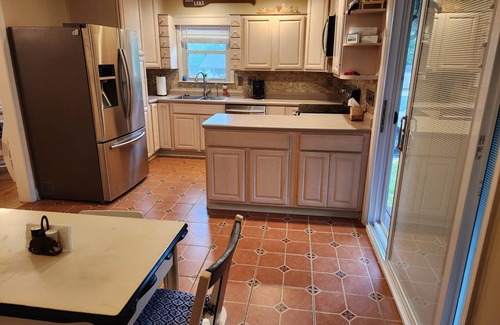 Hanoverton House | Getaway at Guilford Lake