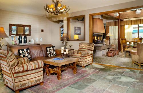 Matterhorn Village Resort | GetAways at Eagle Point Resort