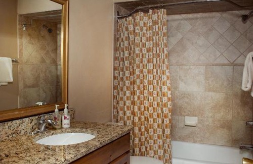 Matterhorn Village Resort | GetAways at Eagle Point Resort