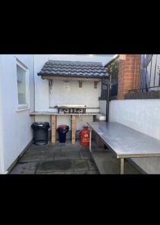 Pentrebach House | Gethin Lodge Holiday cottage Abercanaid 5mins from BPW