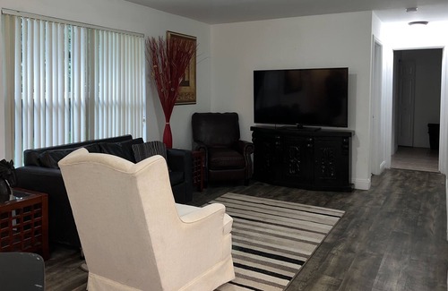 Highland Garden House | GETSEMANY HOLLYWOOD PROMISE LAND
