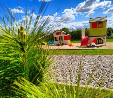 Kruklanki Resort | Giżycko - Żywki, Masuria Resort Village, całoroczne domki z widokiem na jezioro