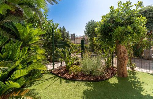 Syracuse Apartment | Gianna e Mimmo Apartments with Garden by Wonderful Italy