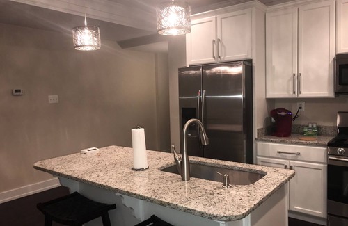Park View Condo | Giant 3 Bedroom/4Bathroom Basement Condo- HighEnd