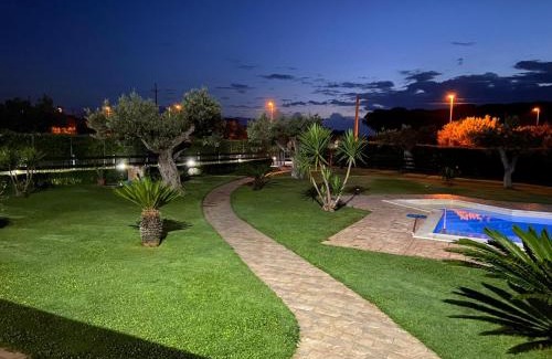 Treglio House | Giardino tra gli ulivi