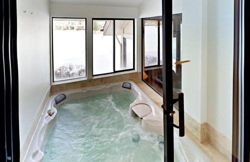 Deer Valley House | Gilt Edge Adventure