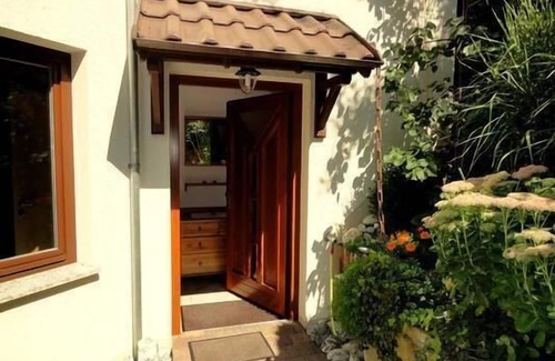 Leubnitz-Neuostra Apartment | Ginkgo holiday flat in Dresden