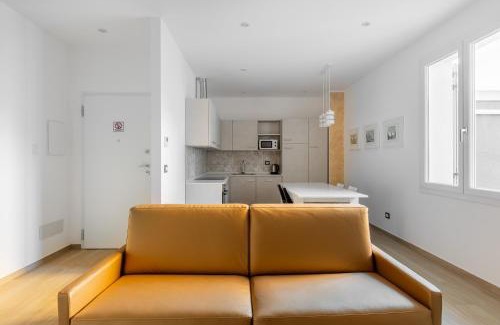 Bolognina Apartment | Giorgi Homes - Gold apartment