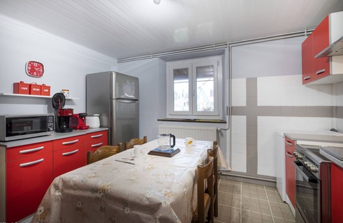 Brotte-les-Ray Cottage | gîte arthemise is located in a charming village in the valley of the SAONE