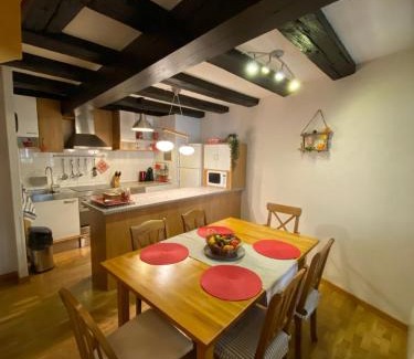 Eguisheim Apartment | GITE Au petit Bredela EGUISHEIM