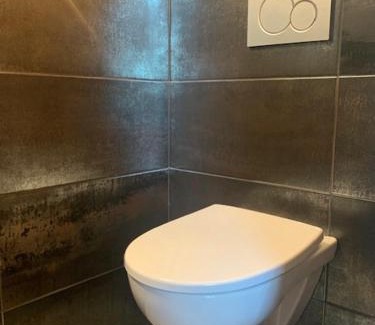 Pont-Saint-Esprit House | GITE/CHAMBRE D'HÔTE DES CEDRES