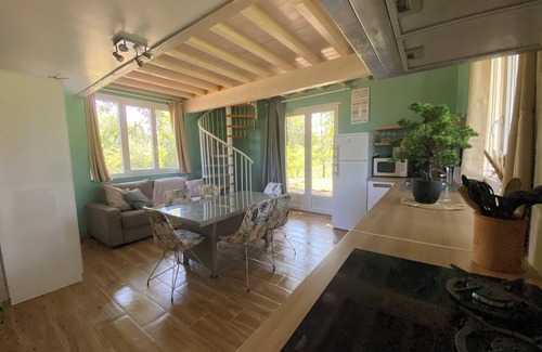 Dommartin-les-Cuiseaux Ski Chalet | Gîte de la Liambe -wooden house in the countryside - sleeps 4 to 6 -