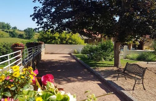Cuinzier House | Gite de la Réserve