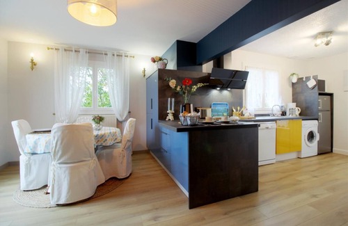 Lanton House | Gite DE Lanton - Lanton