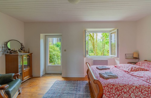 Jumilhac-le-Grand House | Gite des croix bancaud