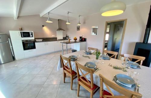 Valvigneres House | GITE DU SOULIER 6p, 3ch, piscine