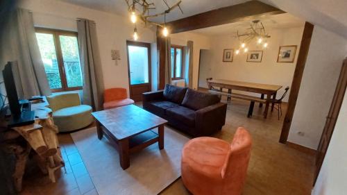 Nouans-les-Fontaines House | Gite familial-Zoo Beauval-Chateaux