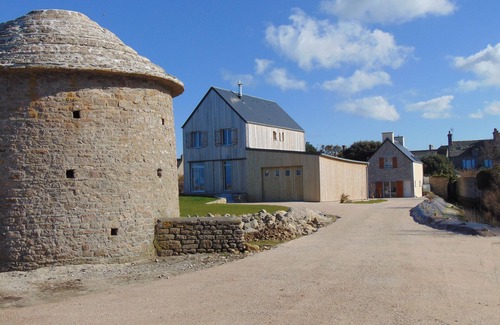 Barfleur House | Gite for 4 people by the sea