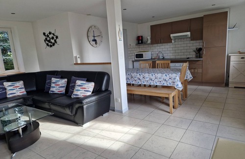 Soubise House | Gîte for 6 people, 3-star rating, close to the sea and in a quiet location