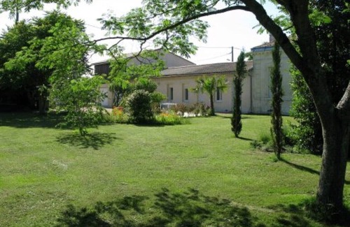 Saint-Medard-en-Jalles House | Gite Hastignan -
