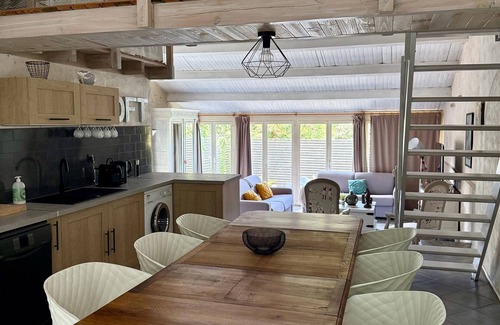 Saint-Coutant-le-Grand Cottage | Gîte "Ile de Ré" with shared 7x7m swimming pool, 20 minutes from the beach