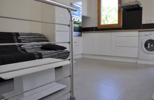 Vaylats House | Gîte in Quercy house with dovecote