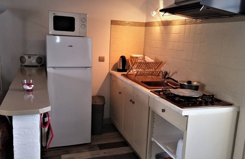 Saint-Crepin-et-Carlucet House | Gîte "La petite Maison" in the quiet of the countryside